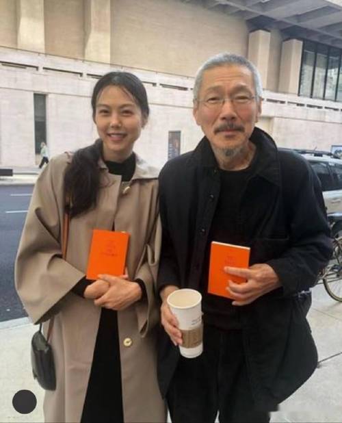 洪尚秀金敏喜分手，美媒评价金敏喜洪尚秀（金敏喜现在在韩国怎么样了） 本文共（4887字）